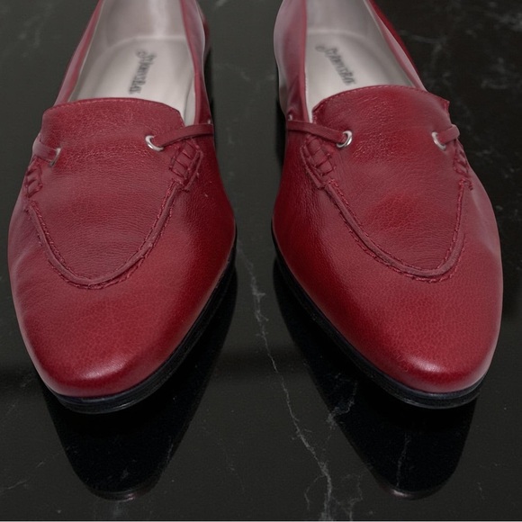 Vintage Cherry,Red genuine buttery Leather,Chic,Sleek,unique,chic,made in Italy - Picture 5 of 7